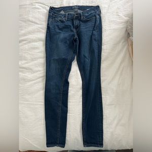 Lucky Brand medium wash skinny jeans